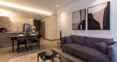 Living room at CHANDELIER II