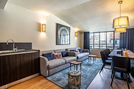 BRAND NEW!!HIGH FLOOR SMASHING FAMILY HOME IN THE MONTORGUEIL DISTRICT