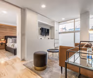 Benjamin Franklin Apartment