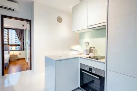 Full kitchen at Meyer East Coast Apartments, East Coast