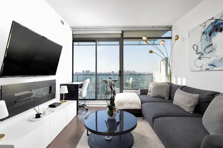 Condo Yorkville