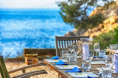A Luxurious French Riviera Villa