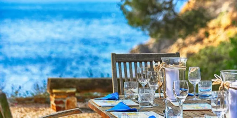 A Luxurious French Riviera Villa