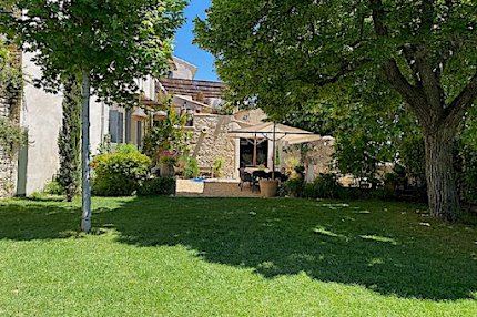 A Private Villa in the Picturesque Village of Joucas