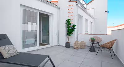 Cortes Serviced Apartments