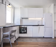 Saint-Fargeau, Serviced Apartment