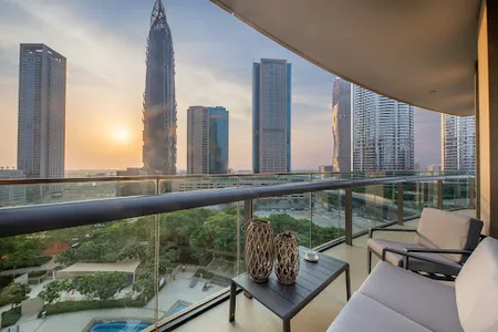 Elegant 2 BR In Downtown Dubai