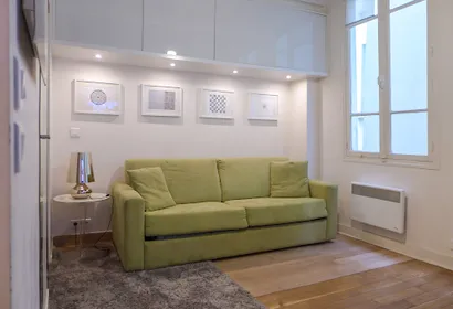 SAINT-MERRI SERVICED APARTMENT