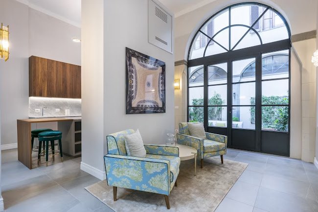 280M2 LUXURY PENTHOUSE JUST OFF SANTA MARIA NOVELLA