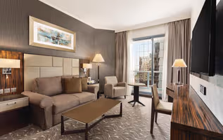 Salam Street Serviced Apartment, Al Zahiyah