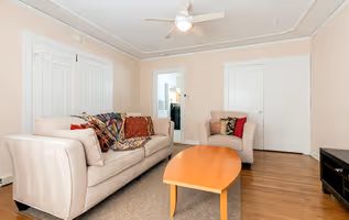 California St & Laurel St Apartments