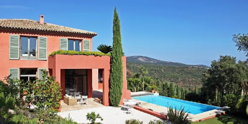 A Stunning Villa in the Bay of St Tropez