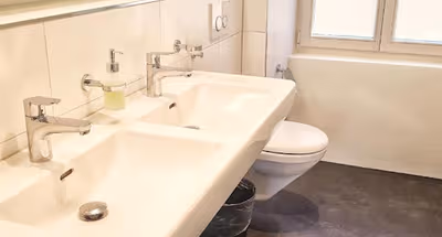Lindenstrasse 3 Bedroom Serviced Apartment