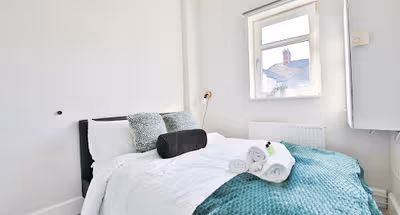 2 Bed Flat In Vibrant Area Near City Centre