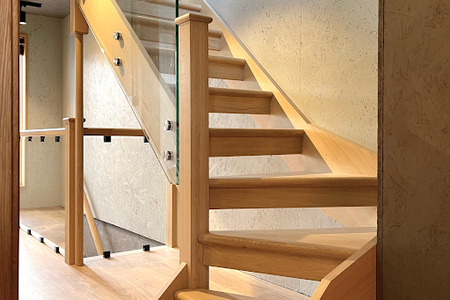 Feature Staircase at Stylish Urban Retreat: West LDN!