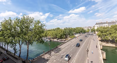 VIEWS OF THE SEINE FROM QUAI D'ANJOU
