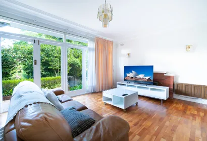 Bruce Avenue Serviced Apartments