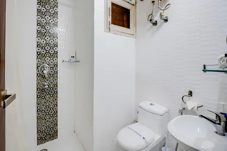 Saket E Block Serviced Apartments