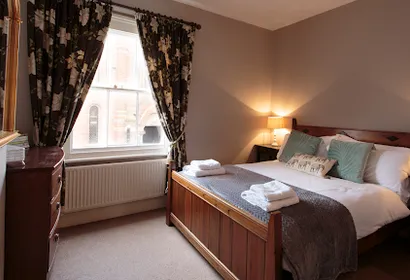 Stylish and Cosy 2 Bedroom Home Retreat in Chester