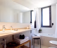 Classic Style Pool Serviced Apartment