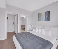 Delaware Ave SW Serviced Apartments