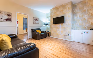 Cosy 2 Bedroom House (St Helens)