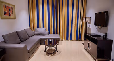 Al Barsha Serviced Apartments 3