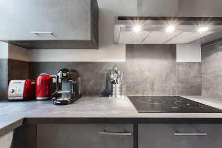Faraday Serviced Apartment