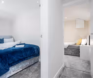 Bedford Hospital Victoria Maisonette by Homely Spaces