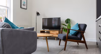 Bright living room at Queen's Park