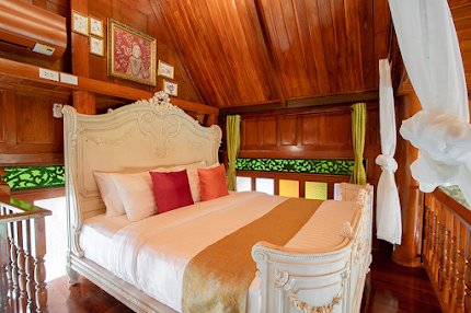 Royal Villa in Rawai-IV