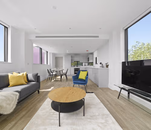 Bermondsey Apartments near Southwark Park Bandstand