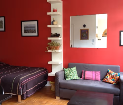 NATION NEIGHBOURHOOD-TRULY PARISIAN