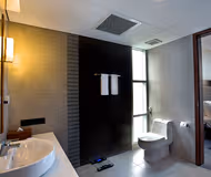 space-apartment-bathroom