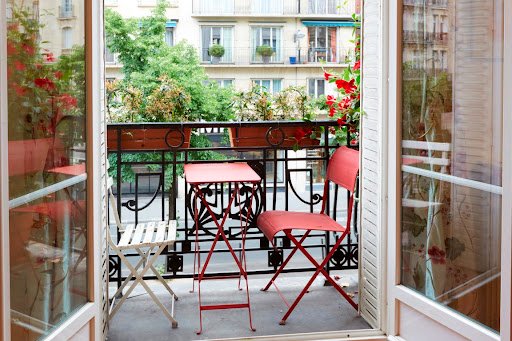 120SQM PARISIAN CHARM ON BOULEVARD RASPAIL