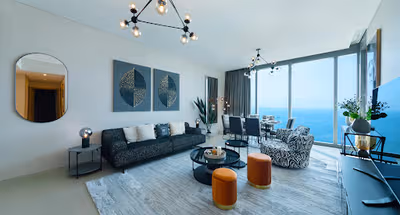 Serene 2 Bedroom Apartment in 52 I 42