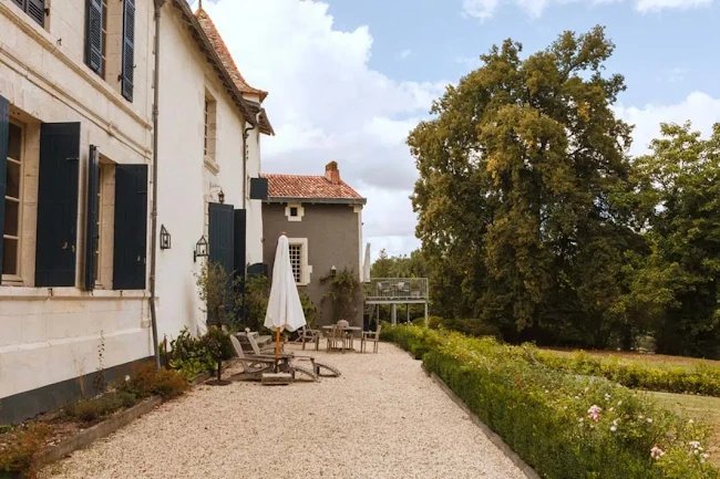 A Luxury Bordeaux Villa in Dordogne