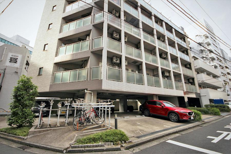 Kitasaiwai Nishi-ku Studio Apartments