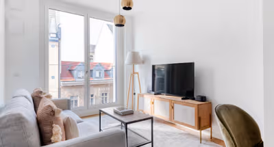 Rosenthaler Str. serviced apartment