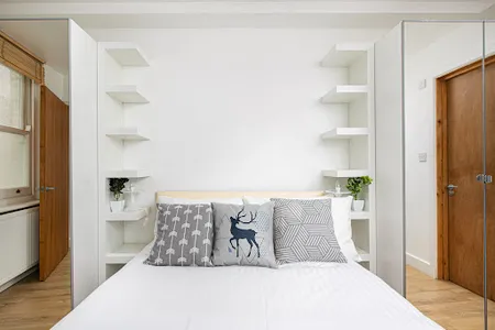 Kings Cross Apartment