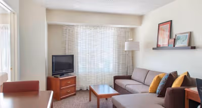 Veterans Memorial Hwy Serviced Apartments