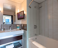 TenTen Wilshire Street Service Apartment