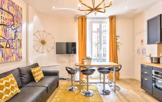 Opera Serviced apartment