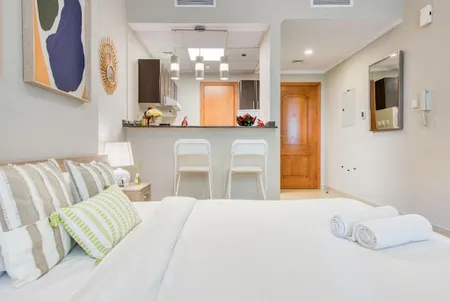 Inviting Apartment in Dubai Marina