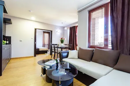 Konstantin Serviced Apartment