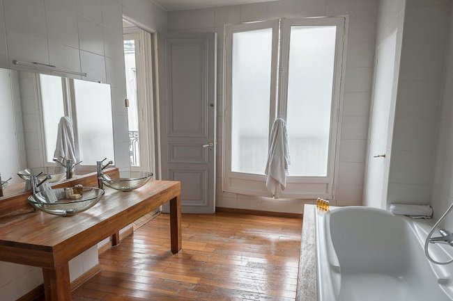 LUXURY 200M2 IN ARC DE TRIOMPHE CHAMPS ELYSEES