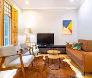 Dreta de l'E Serviced Apartment