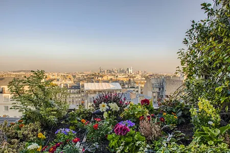 INDULGENCE!PenthouseTrocadero-100M2 rooftop terrace,lounge seating&Eiffel Vistas
