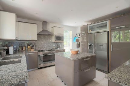 A Gorgeous Villa Home in Gassin