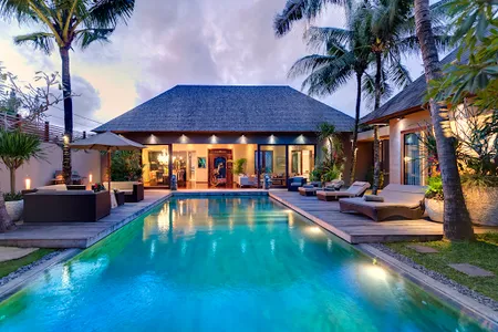 Spacious and Stylish Eshara Villa